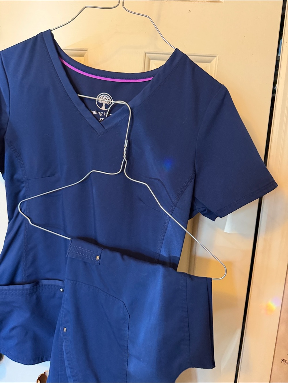 Healing Hands Navy V-Neck Scrub Set